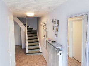 22661145-Ferienhaus-7-Holzerath-300x225-4