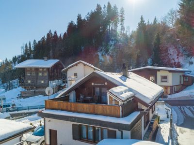 Außenseite Ferienhaus [Winter]