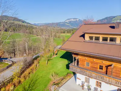 Außenseite Ferienhaus [Sommer]