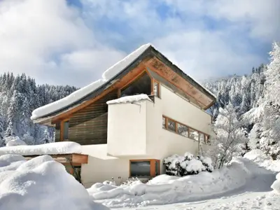 Außenseite Ferienhaus [Winter]