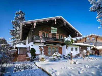 Außenseite Ferienhaus [Winter]