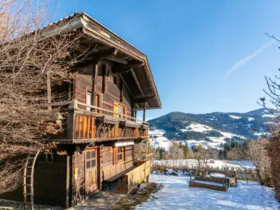 Außenseite Ferienhaus [Winter]