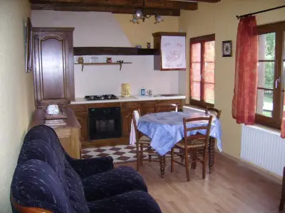 Wohnzimmer und Küchenecke