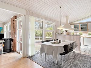 24002462-Ferienhaus-8-Hornbæk-300x225-4