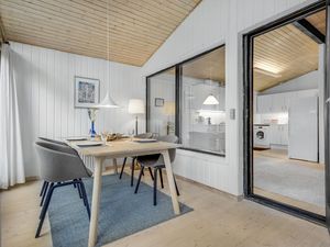 23748272-Ferienhaus-6-Hornbæk-300x225-5