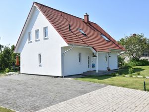 19361146-Ferienhaus-11-Hornstorf-300x225-1