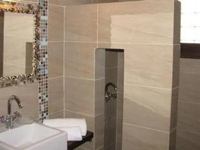 Das Appartement im OG / Badezimmer