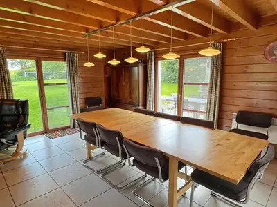 DiningRoom