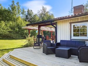 23765711-Ferienhaus-6-Hova-300x225-1