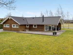 23745780-Ferienhaus-8-Hovborg-300x225-1