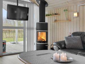 23745780-Ferienhaus-8-Hovborg-300x225-3