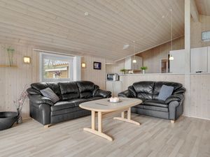 23745780-Ferienhaus-8-Hovborg-300x225-4