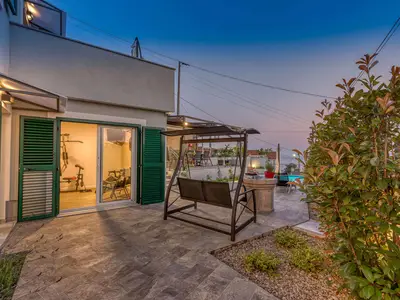 Ferienhaus für 9 Personen (200 m²) in Hreljin 3/10