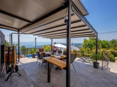 Ferienhaus für 9 Personen (200 m²) in Hreljin 7/10