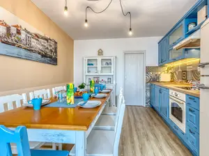 Ferienhaus für 9 Personen in Hreljin