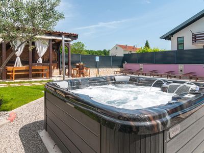 hot-tub