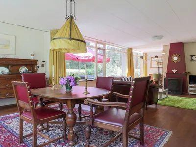 DiningRoom