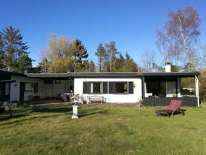 23865361-Ferienhaus-8-Hundested-300x225-1