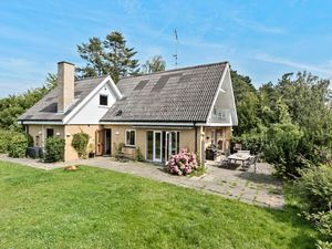 24048251-Ferienhaus-6-Hundested-300x225-0