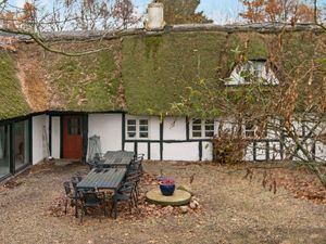 19313144-Ferienhaus-15-Hundslund-300x225-1