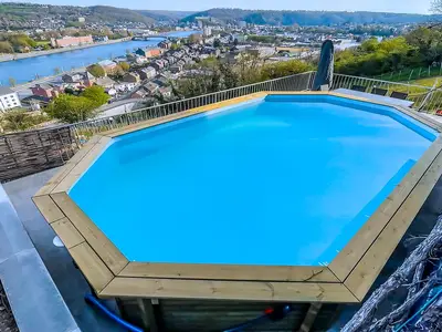 PoolOfHouse