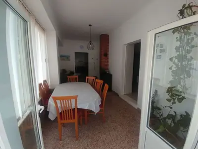 DiningRoom