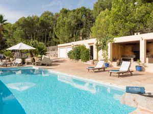 23554708-Ferienhaus-8-Ibiza-Stadt-300x225-4