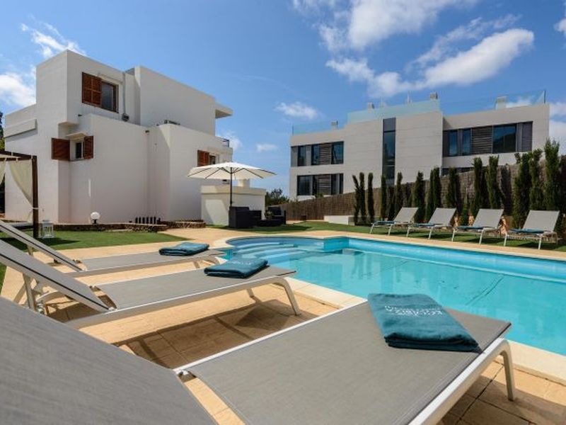 19246801-Ferienhaus-8-Ibiza-Stadt-800x600-0