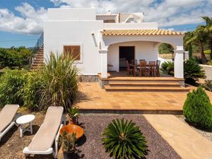 22302883-Ferienhaus-8-Ibiza-Stadt-300x225-3