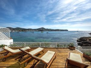 23049143-Ferienhaus-3-Ibiza-Stadt-300x225-1