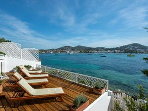 23049143-Ferienhaus-3-Ibiza-Stadt-300x225-3