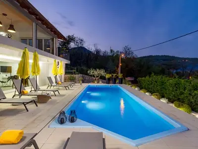 Ferienhaus für 12 Personen in Ičići 10/10