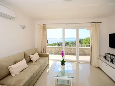 Ferienhaus für 6 Personen (140 m²) in Ičići 2/10