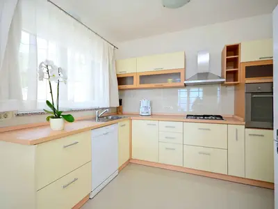 Ferienhaus für 6 Personen (140 m²) in Ičići 4/10