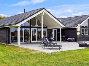 Ferienhaus für 16 Personen (242 m²) in Idestrup
