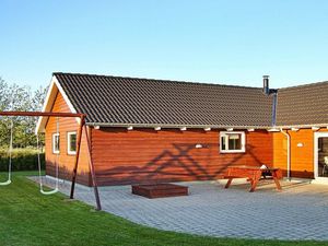 22397795-Ferienhaus-10-Idestrup-300x225-1