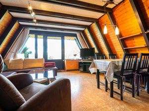 23881397-Ferienhaus-4-Immenstaad am Bodensee-300x225-2