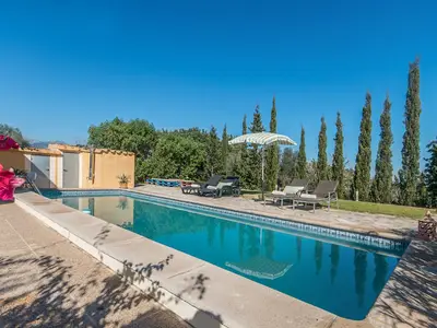 PoolOfHouse
