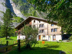 Ferienhaus für 12 Personen (200 m²) in Innertkirchen