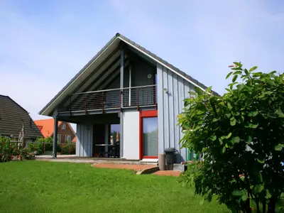 Außenseite Ferienhaus [Sommer]