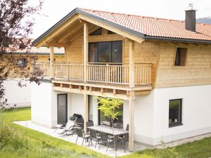 23864020-Ferienhaus-10-Inzell-300x225-4