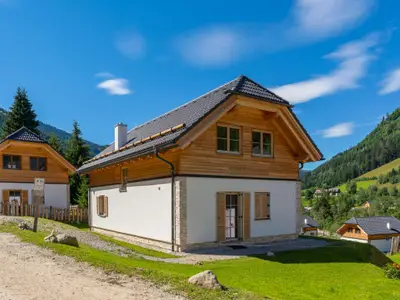 Außenseite Ferienhaus [Sommer]