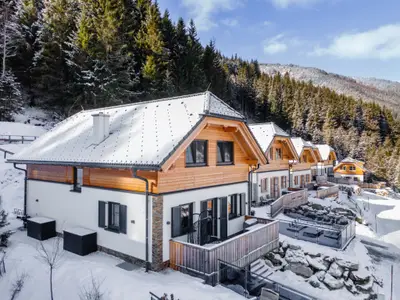 Außenseite Ferienhaus [Winter]