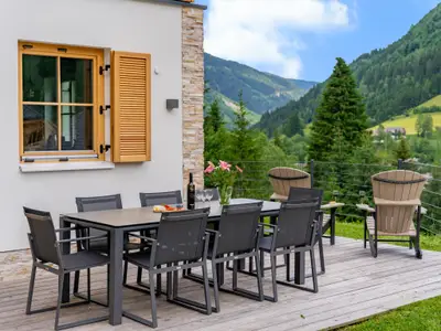 Terrasse / Balkon