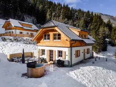 Außenseite Ferienhaus [Winter]