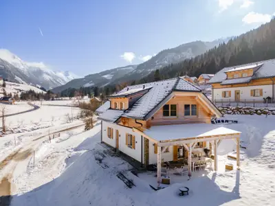 Außenseite Ferienhaus [Winter]