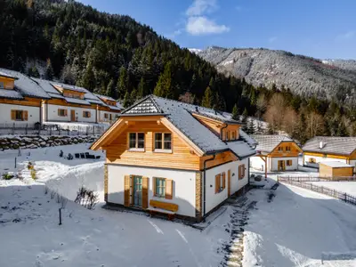 Außenseite Ferienhaus [Winter]