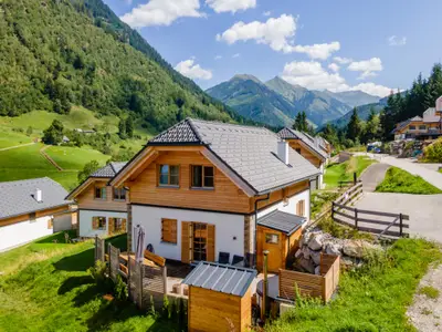 Außenseite Ferienhaus [Sommer]