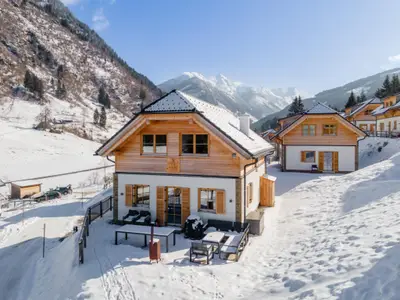 Außenseite Ferienhaus [Winter]