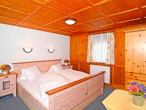 24025191-Ferienhaus-6-Ischgl-300x225-4